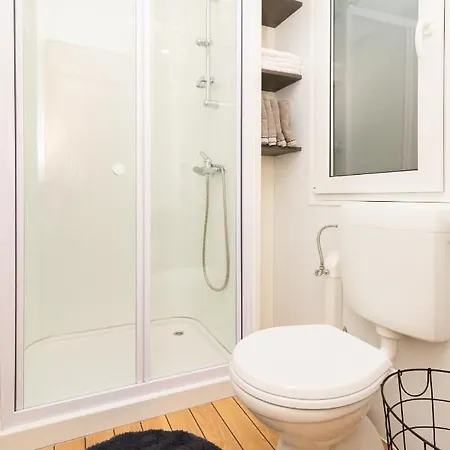 Mobile Homes Azzurro Kamp alanı