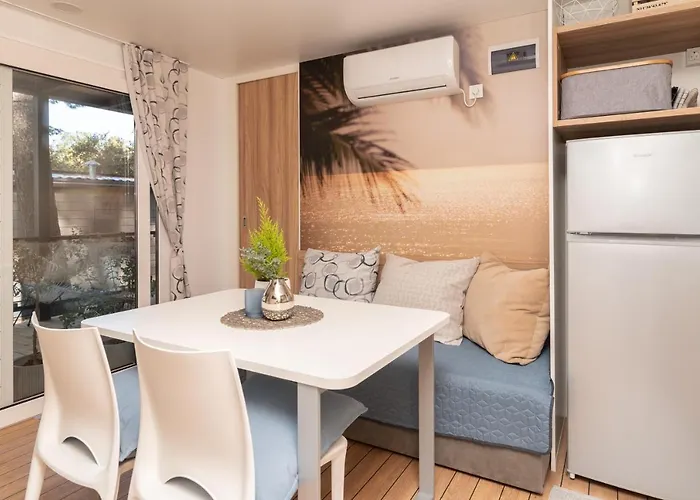 Mobile Homes Azzurro Kemping *