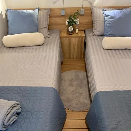 Camping Mobile Homes Azzurro Rovinj