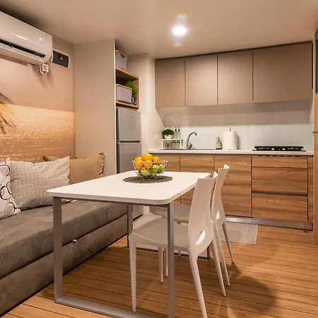 Mobile Homes Azzurro Kemping