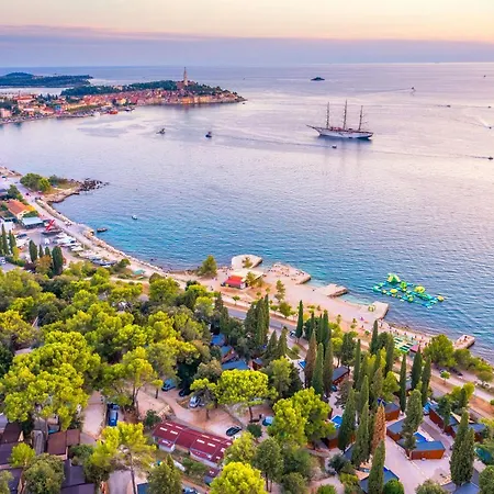 キャンプ場 Mobile Homes Azzurro *